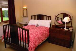 Отели типа «постель и завтрак» Cradog Farmhouse B&B Urlingford Двухместный номер с 1 кроватью-6